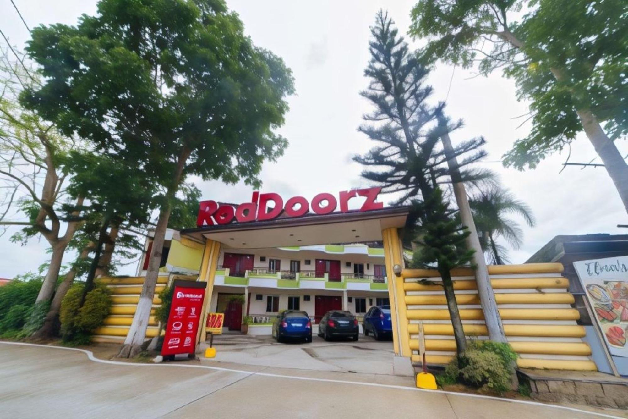 大雅台 Reddoorz At Tagaytay Road酒店 外观 照片